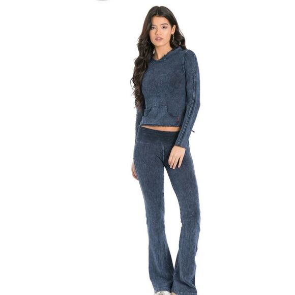 Hard Tail Active Clothing Blue Mineral Wash Soft Cotton NWT Flared XS Sweatpant - Picture 1 of 4